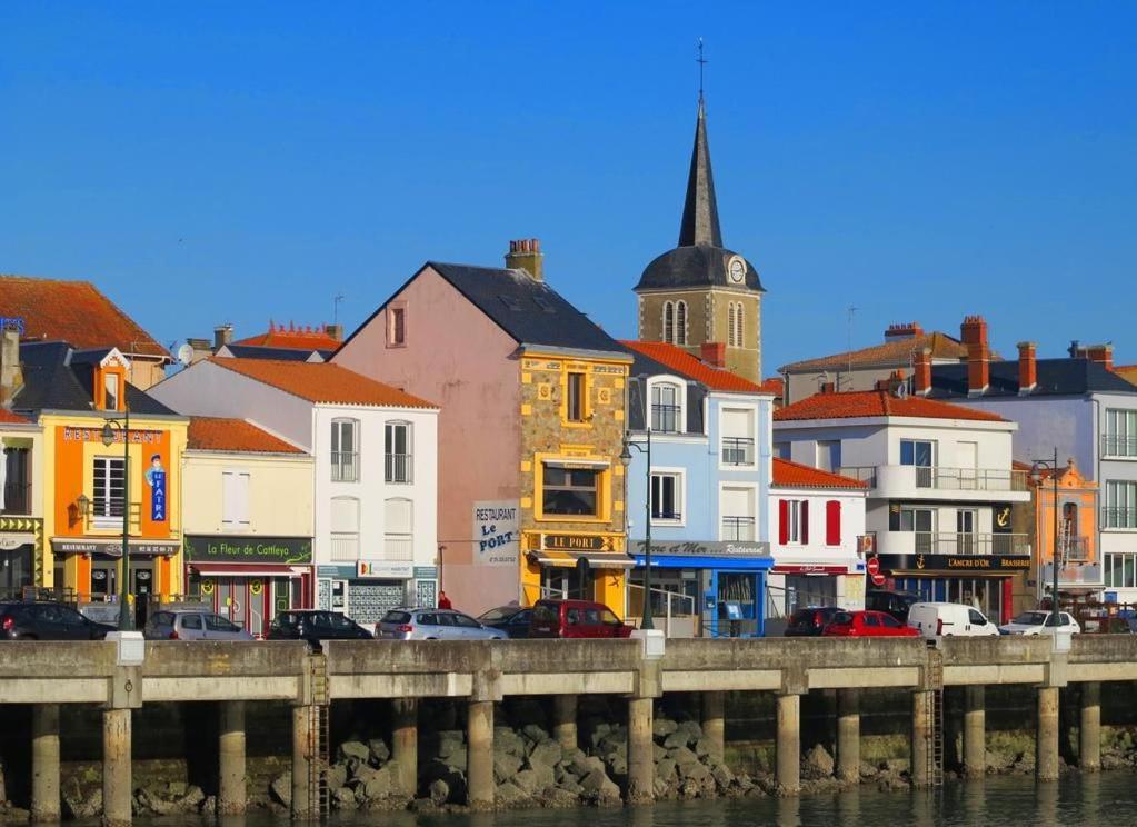 Maison De Pecheur Renovee Avec Cour Proche Du Port Les Sables-dʼOlonne Exteriér fotografie